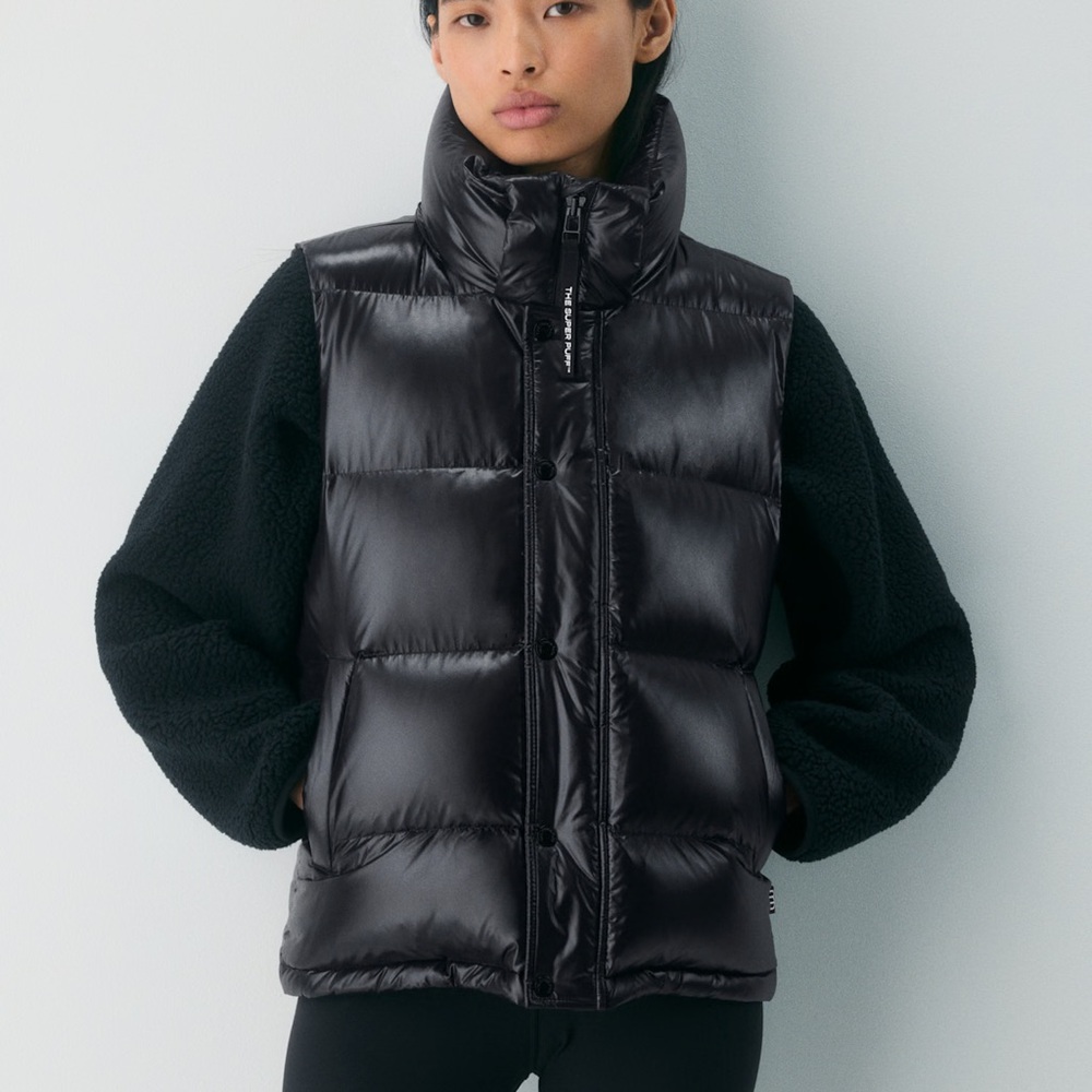 Stylish Black Puffer Jacket